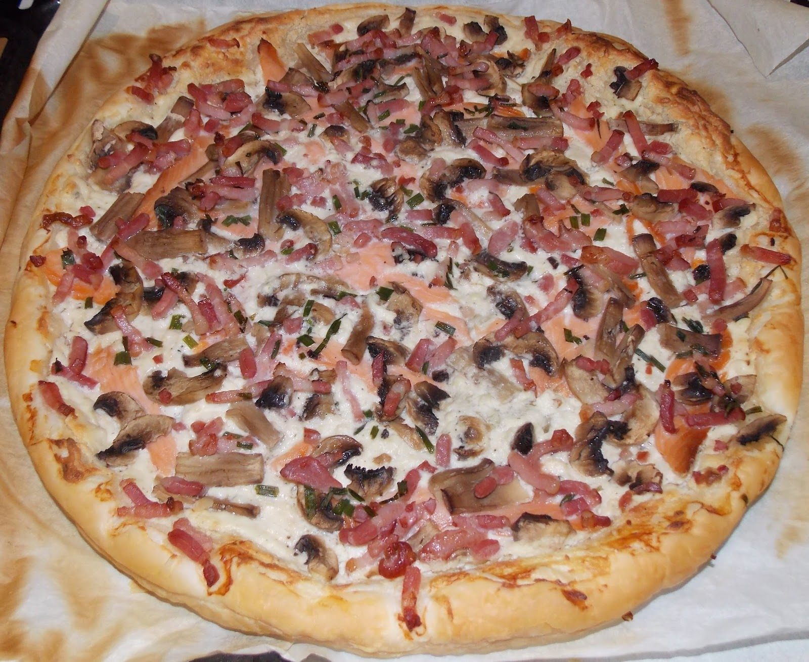 TARTE FINE LARDONS CHAMPIGNONS