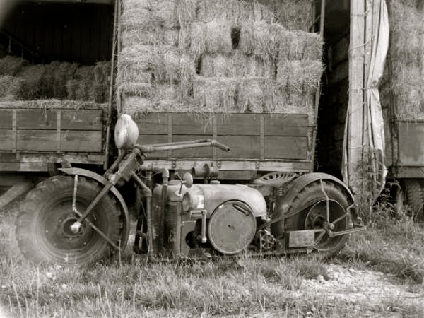 http://retor.blogspot.com/2014/08/epic-custom-tractor-bike.html