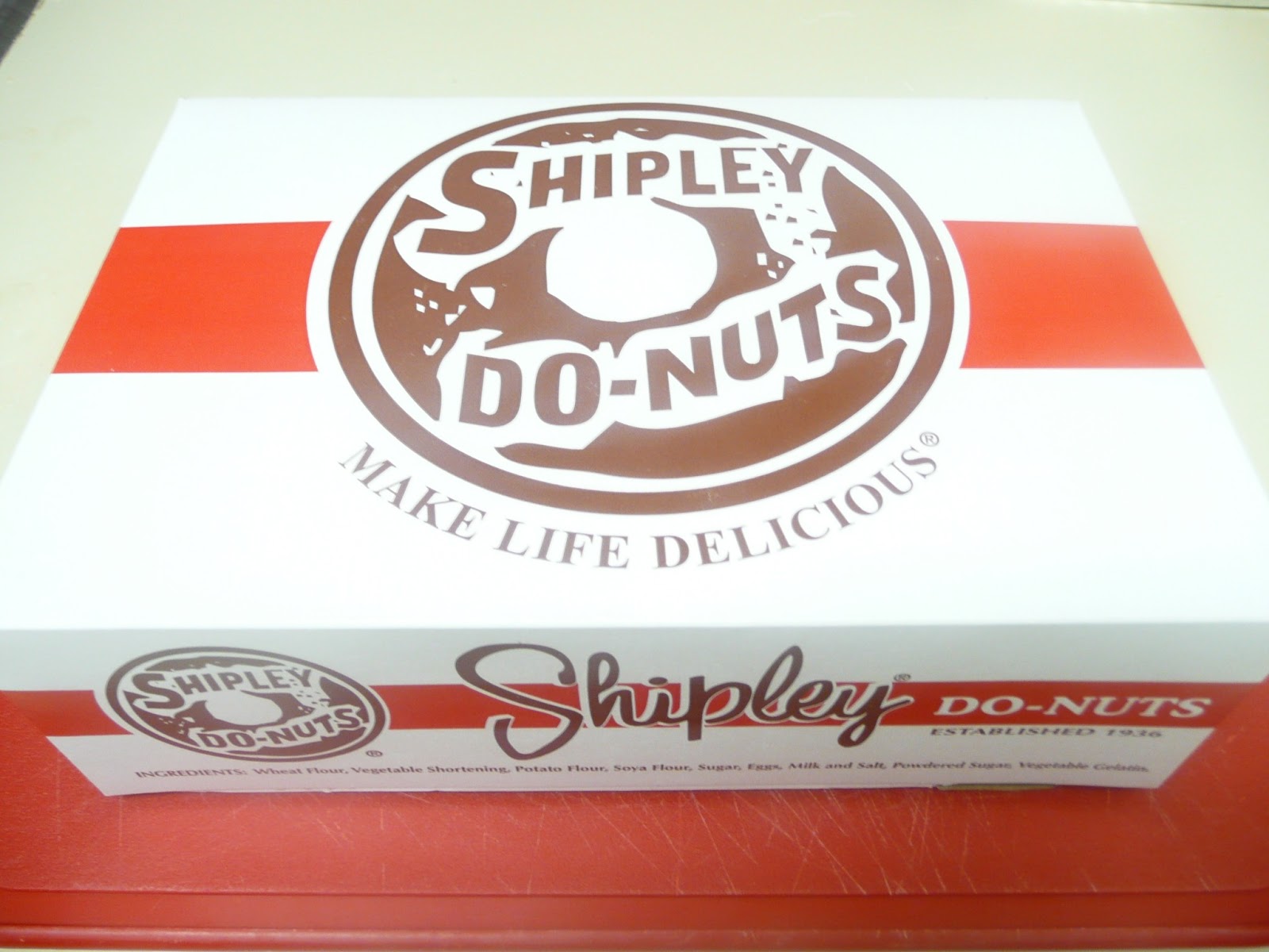 Lone Star Review Shipley's Donuts
