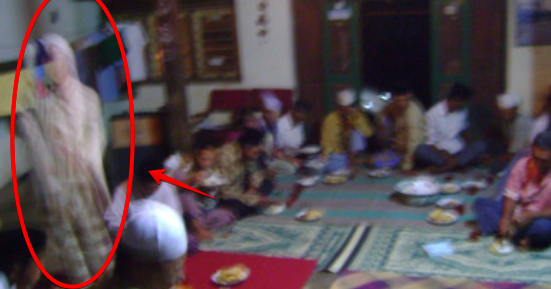 Tafsir Mimpi Berjumpa Dengan Arwah Bapa : Mimpi makan buah tomat