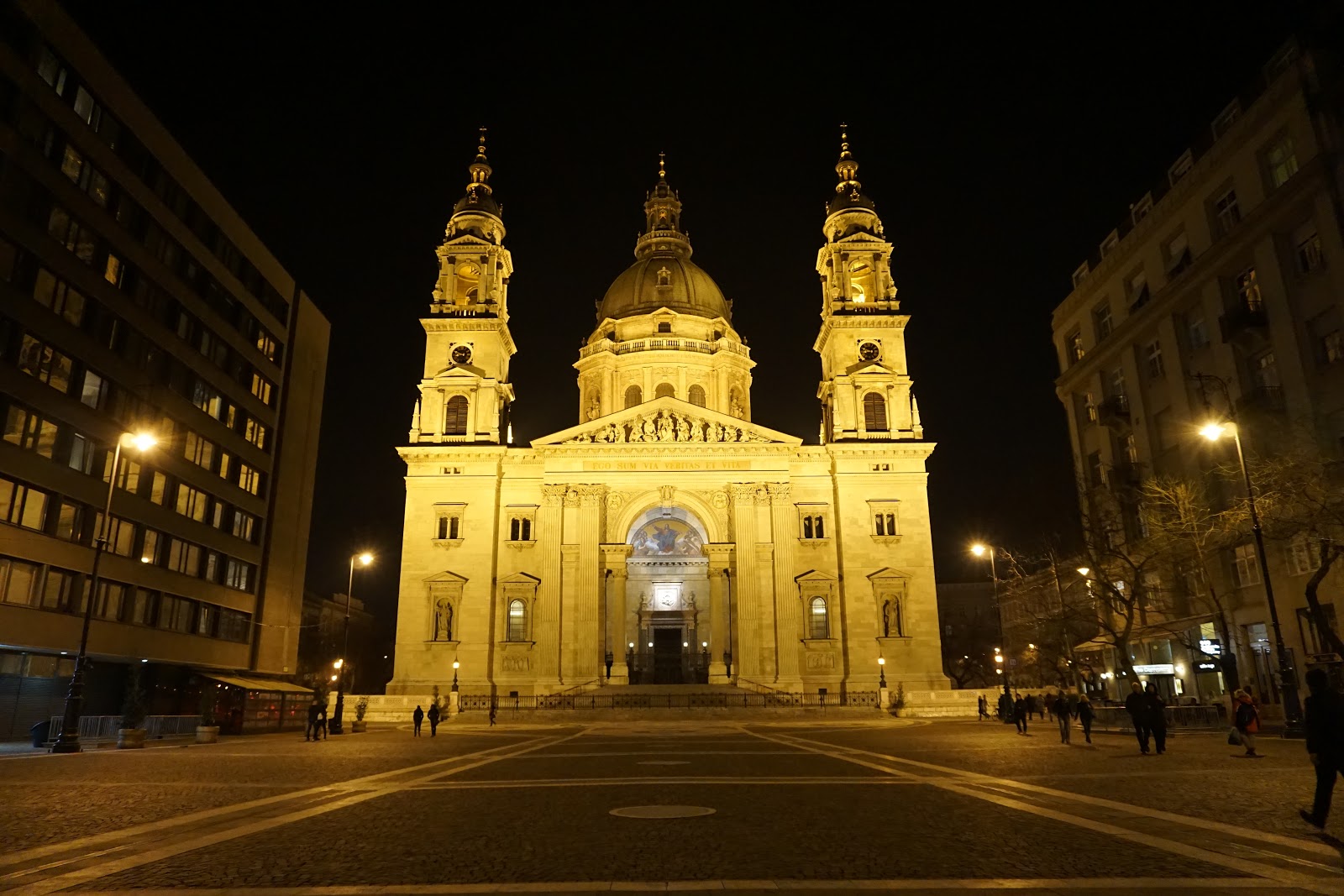 Budapeşte  Gezi Rehberi - St. Stephen's Bazilikası