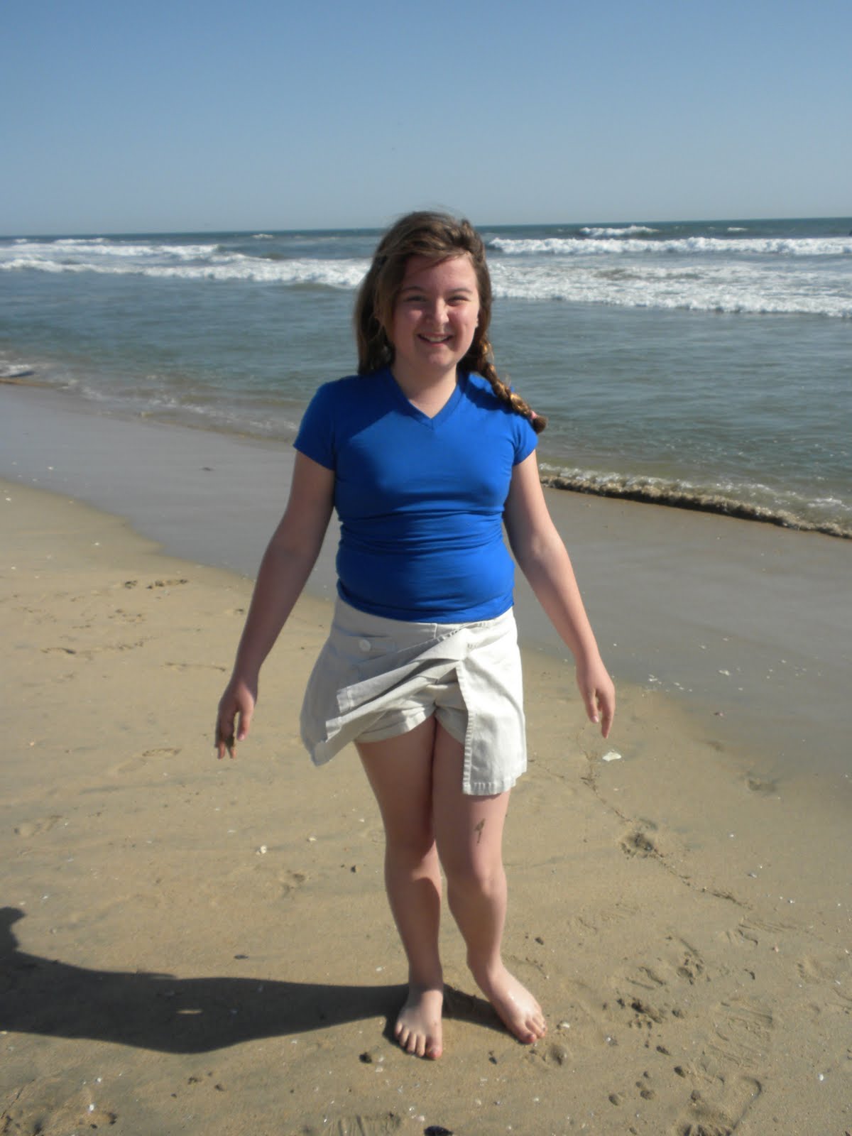 HUNTINGTON BEACH GIRL SCOUT TROOP 746 FUN AT THE BEACH
