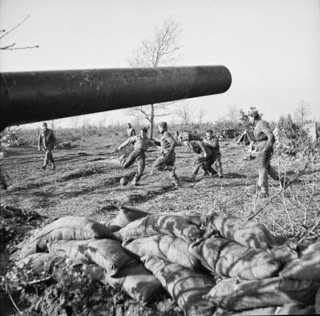 Old Photos of Soldiers Playing Sports during World War II Vintage