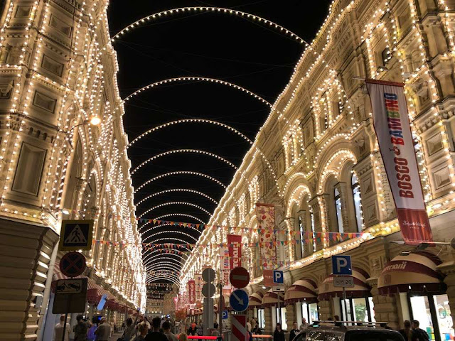 Moscovo à noite Luzes da noite de Moscovo