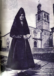 Candelaria con el traje de Misa en 1929
