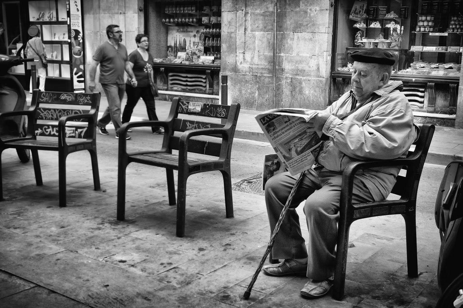 The Beret Project: Street Photography in Barcelona