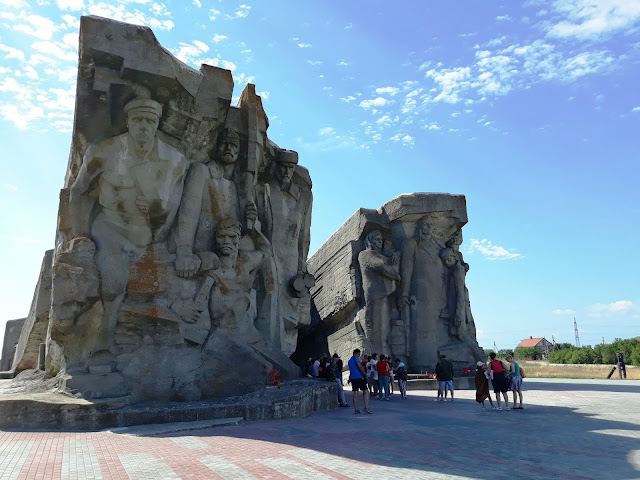 Мемориальный комплекс «Героям Аджимушкая», Керчь
