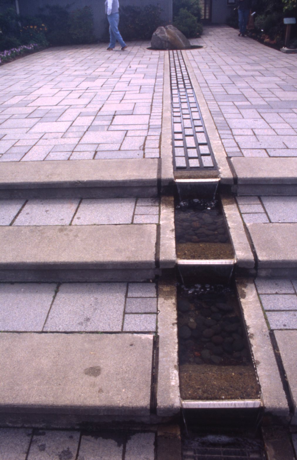 Jeffrey Bale's World of Gardens: The Fountain of Life