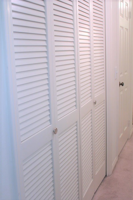 It Has Grown On Me Replaced Small Knobs On Bi Fold Laundry Room