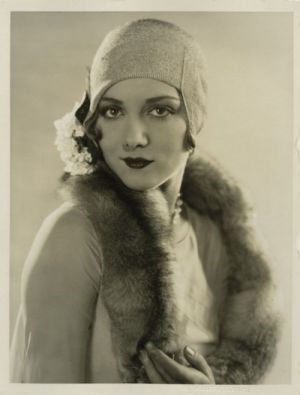 Bytes: Looking Back: 20 Pics of 1920’s Women’s Headdresses and Headpieces