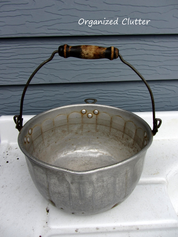 Vintage Kettle Perfect for an Outdoor Plant www.organizedclutterqueen.blogspot.com