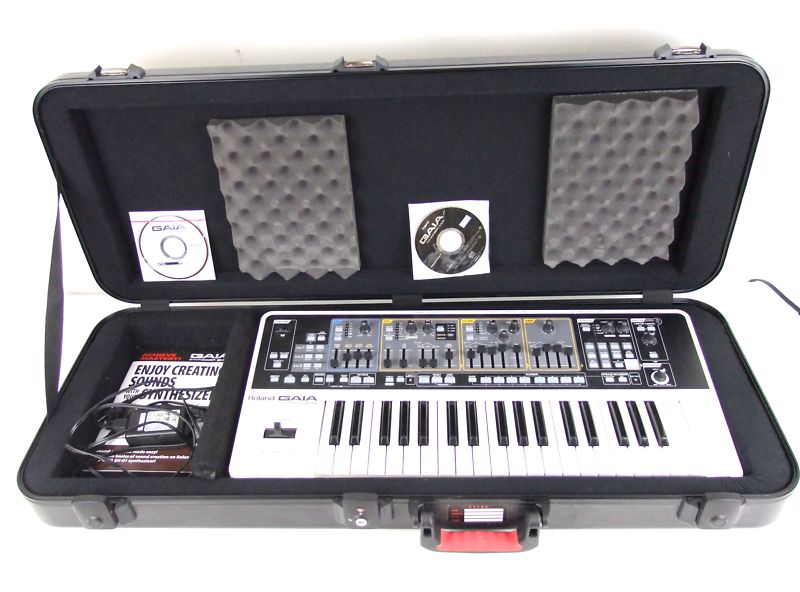 MATRIXSYNTH: Roland Gaia SH-01 with Gator Case