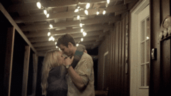 tumblr_mvrfr9vREn1riviugo1_250.gif