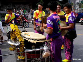 FIESTON CHINO EN HONOR A BUDA, BANGKOK. TAILANDIA