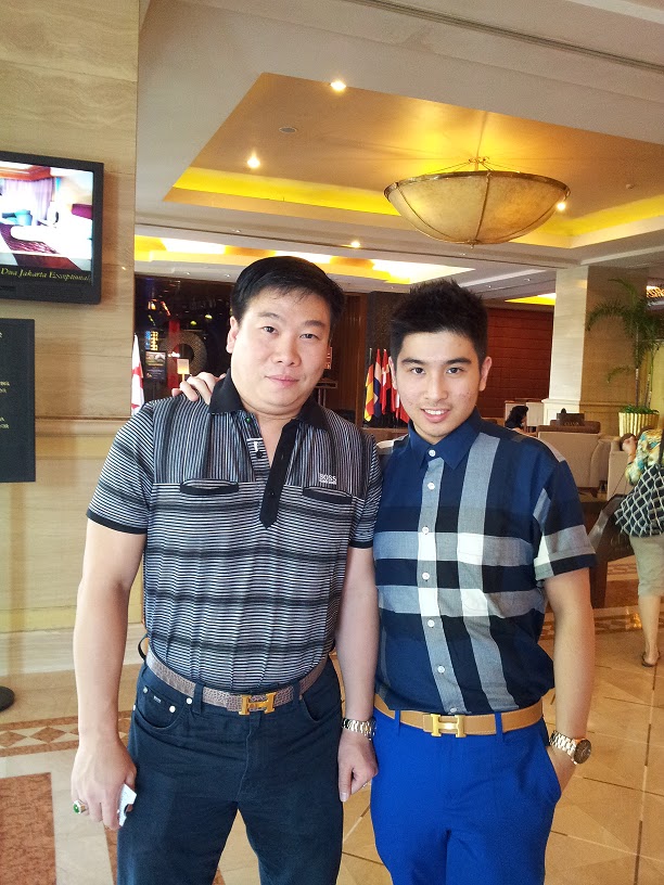 men wearing hermes belt