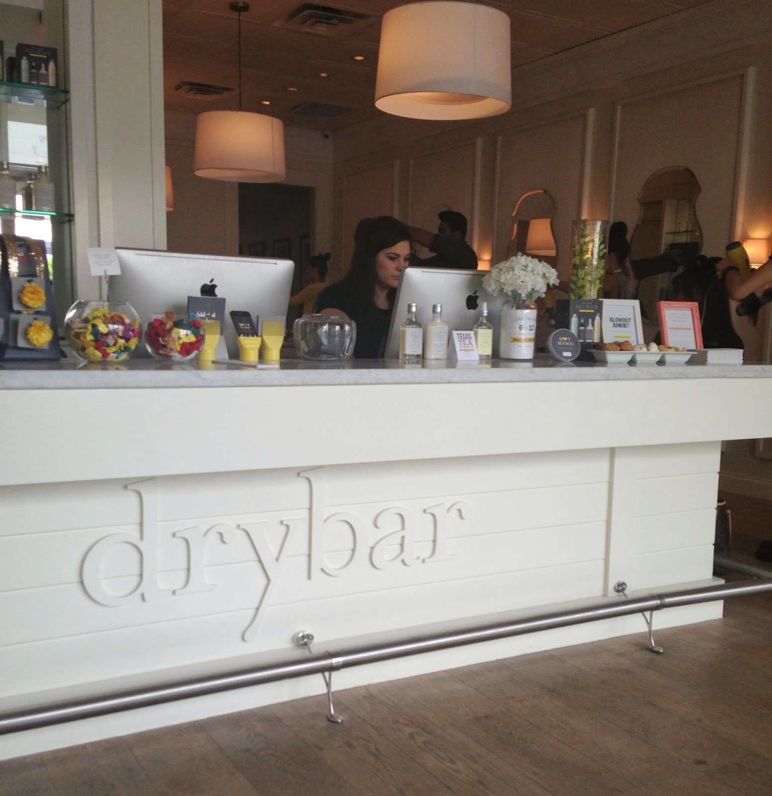 The Divine Diabetic Dry Bar, Dallas.. Drybar Perfection