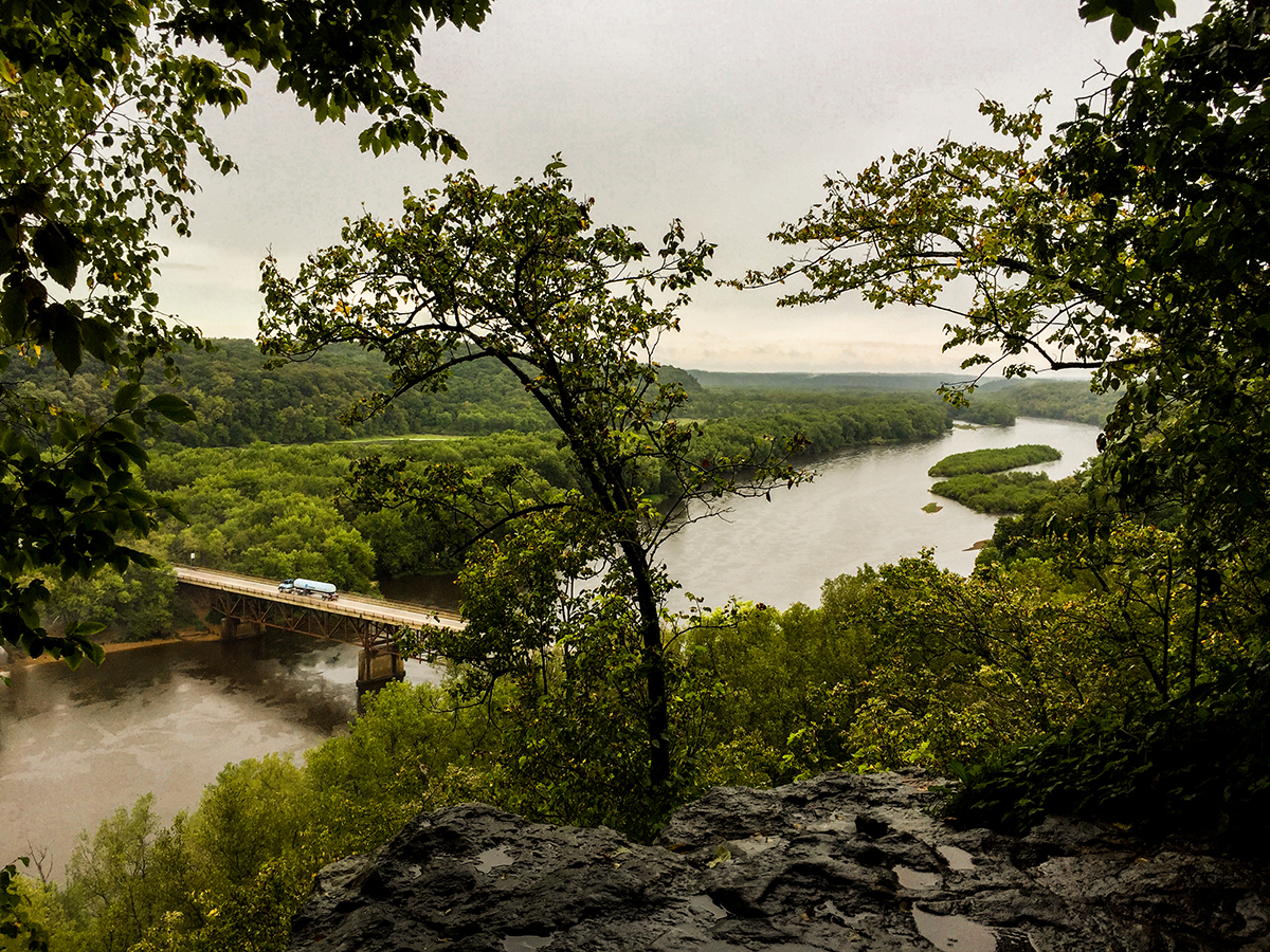 Wisconsin Explorer Hiking To Cascade Falls And Eagle Bluff In