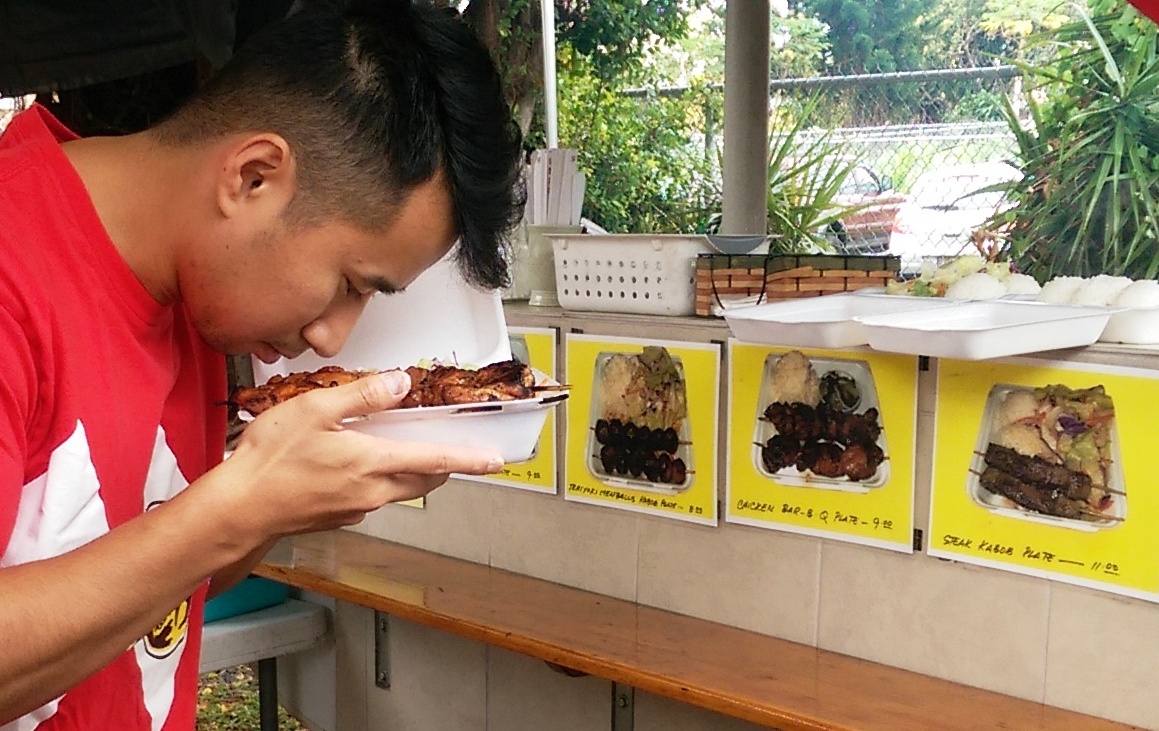 All Hawaii News Legislature advances foam food container ban, minimum