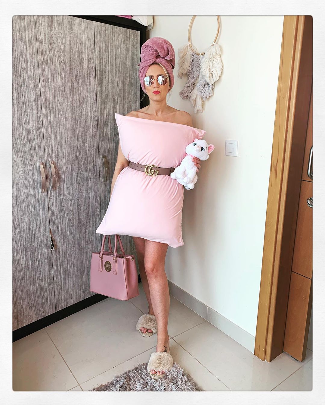 The best of Tiktok and Instagram Pillow challenge Pillowdress