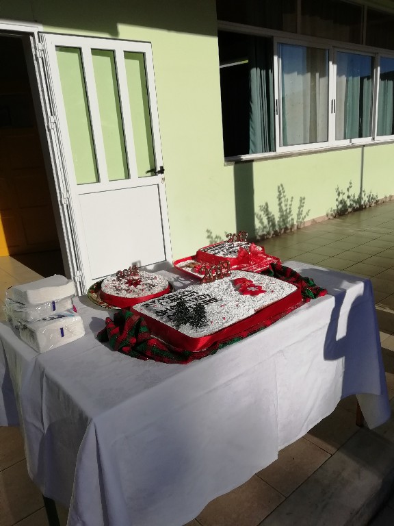 Κοπή πρωτοχρονιάτικης πίτας από το Σύλλογο Γονέων και Κηδεμόνων στο σχολείο - Ιανουάριος 2019