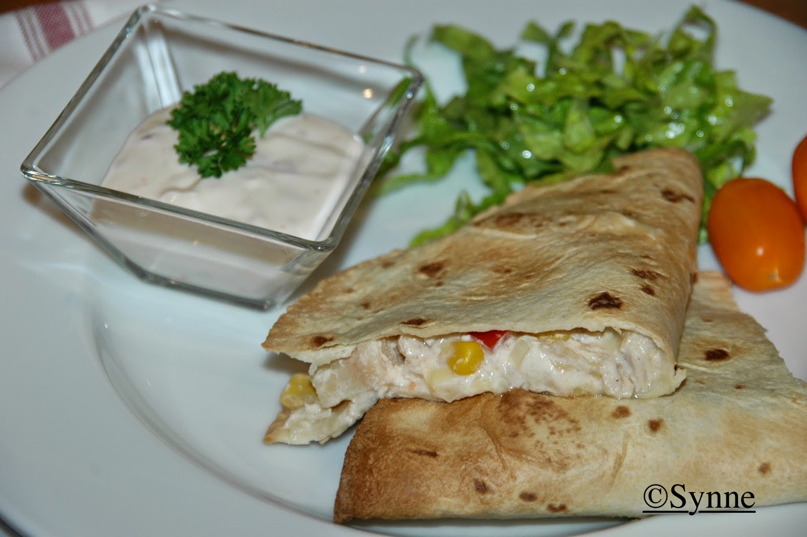 ganske enkelt Quesadillas med eple og kylling