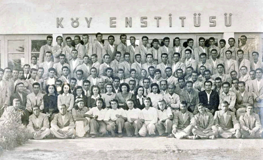 Oradan Buradan...: YARIM KALAN BİR MUCİZE; KÖY ENSTİTÜLERİ