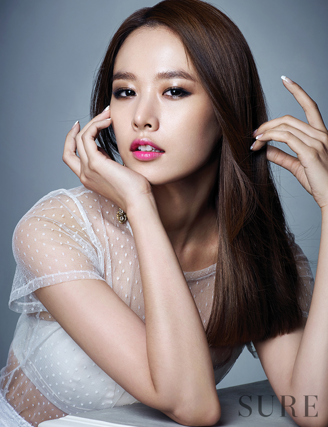 twenty2 blog: Jo Yoon Hee in Sure May 2014 | Fashion and Beauty