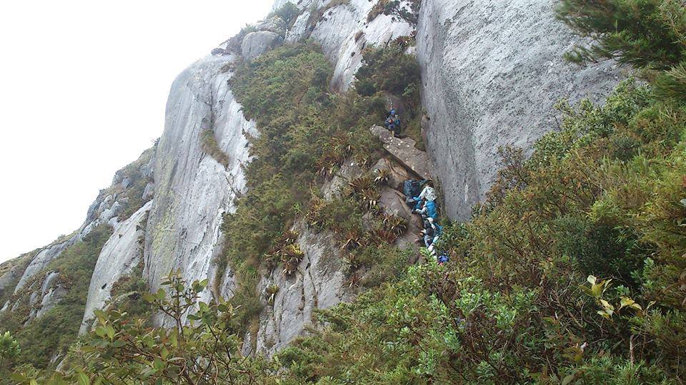 CAVALINHO: Travessia Petrópolis X Teresópolis na Serra dos Órgãos 