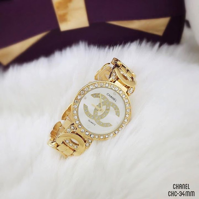 Đồng hồ nữ Chanel 550