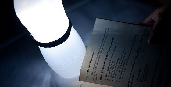 Cara Membuat Lampu  Tidur  Hias dari  Botol  Plastik 