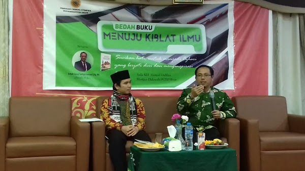 Seminar Bedah Buku “Menuju Kiblat Ilmu” PCIM Mesir; Program Inspirator untuk Masisir Seminar Bedah Buku “Menuju Kiblat Ilmu” PCIM Mesir; Program Inspirator untuk Masisir