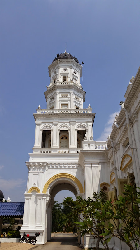 Masjid Negeri Sultan Abu Bakar, Johor