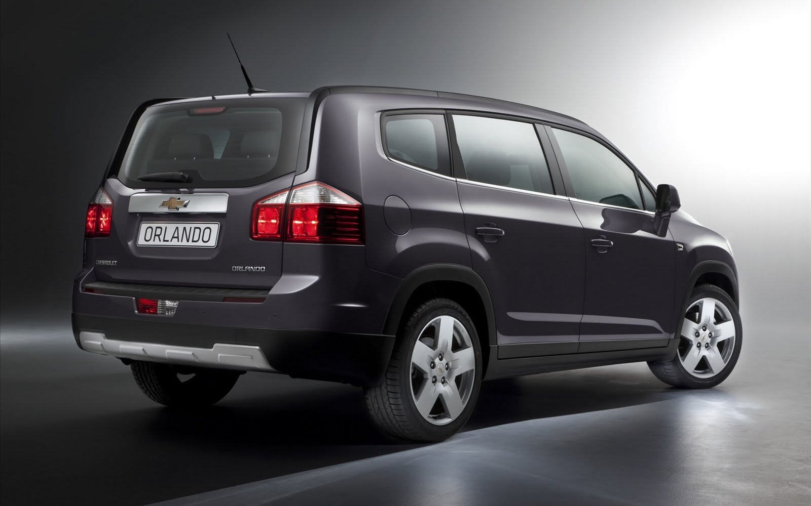 2012 Chevrolet Orlando CAR WORLD