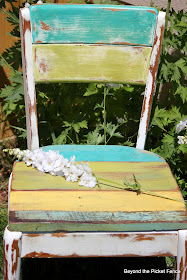 chippy happy chair with reclaimed wood http://bec4-beyondthepicketfence.blogspot.ca/2013/07/chippy-happy-chair.html