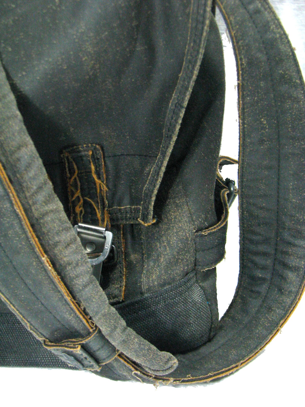 Bag Finds by Jules: When the Tough Gets Tougher! TOUGH JEANSMITH