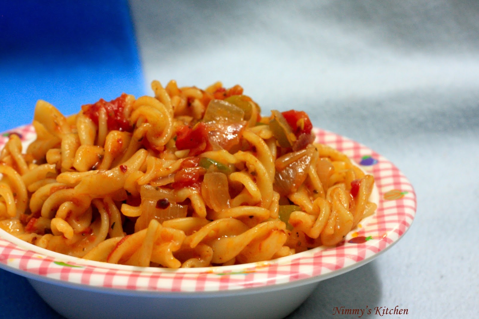 Nimmy's Kitchen Pasta in Tomato Sauce