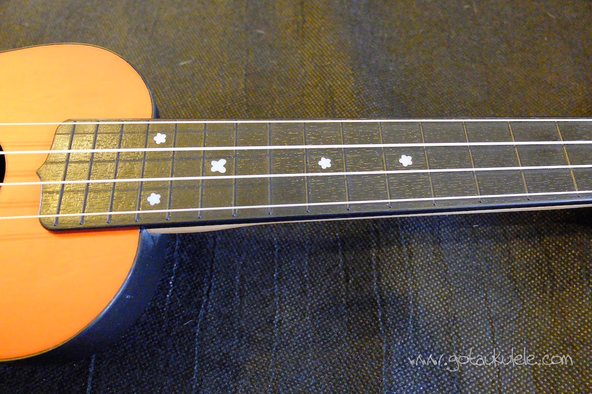Alic Soprano ukulele fingerboard