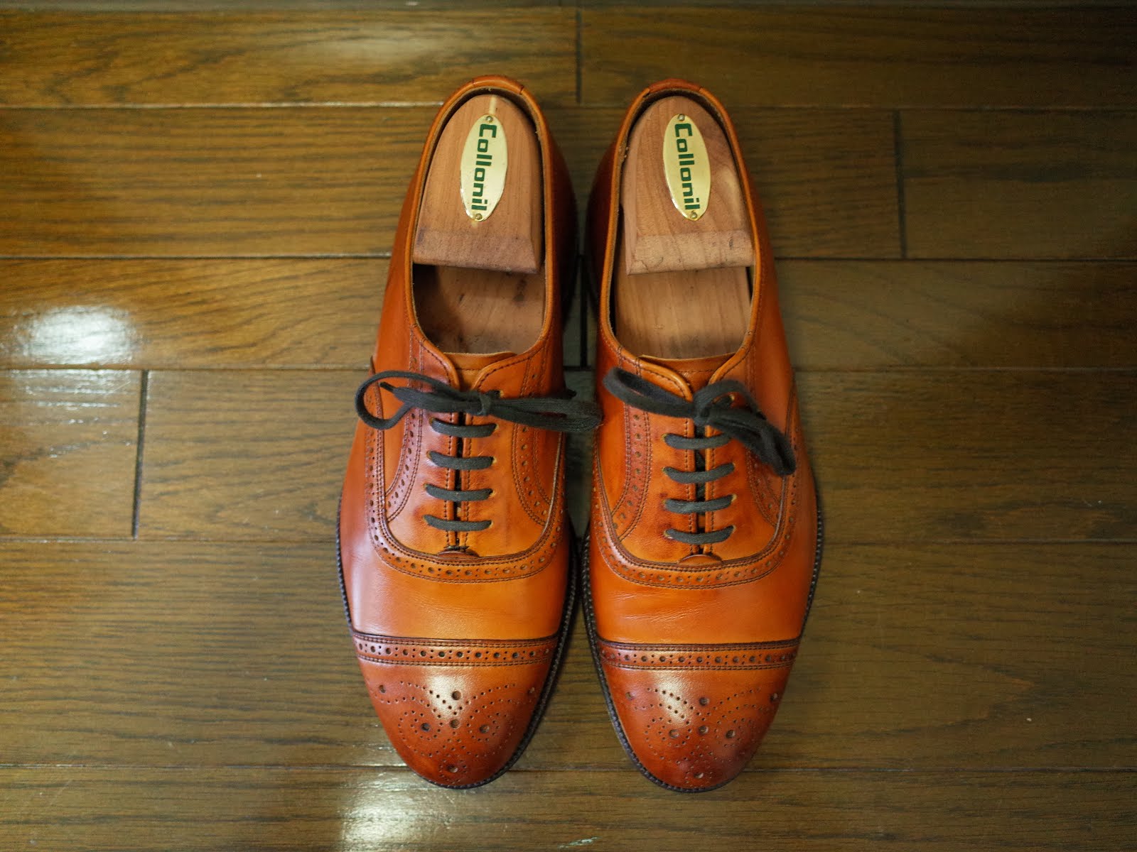 Joseph Cheaney Lowry | シフクノ