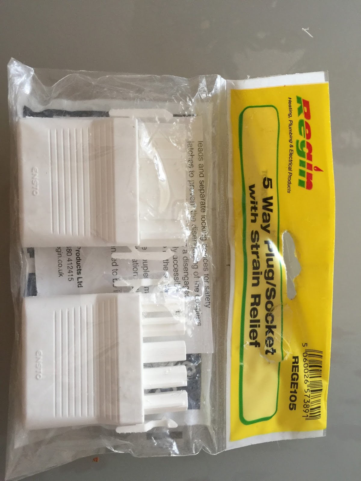 The Haynes Home Plumbing Manual: Wiring up a motorised valve