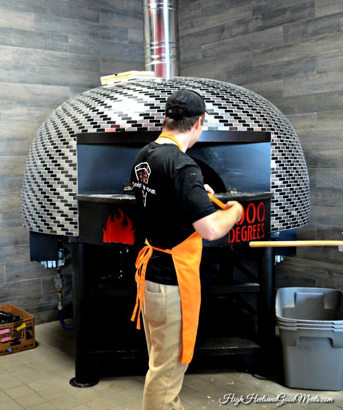 1000 Degrees Neapolitan Pizzeria (Fernandina Beach, FL) High Heels