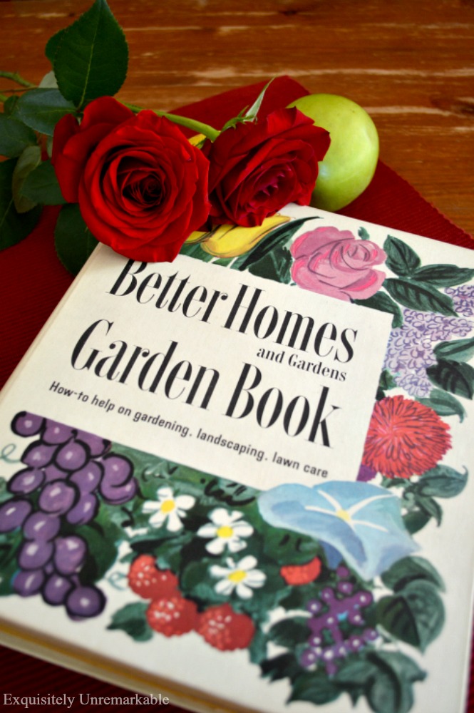 Vintage Gardening Book Giveaway