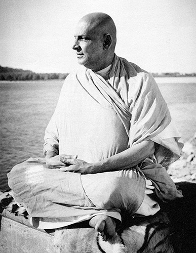 Swami Sivananda Saraswati Quotes Life
