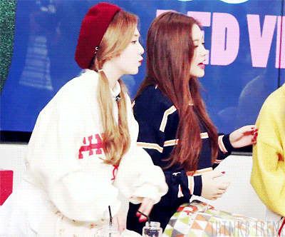 아이린이 게임에서 이겼을 때 반응.gif | 인스티즈