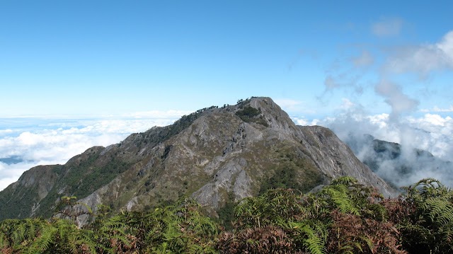 Paket Pendakian Gunung Binaiya 3.027 mdpl 7H6M