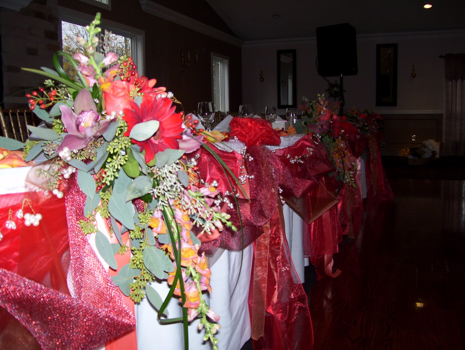 Whistlestop Florist Fanciful Fall Wedding The Head Table