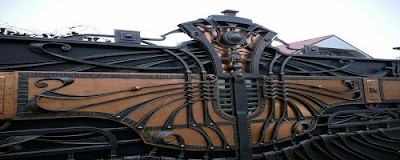 Kumpulan Model-Model Pintu Pagar Klasik Modern
