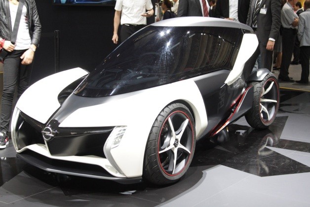 Sufiy.: Lithium drive: The new Vauxhall Opel RAK e is unveiled at the