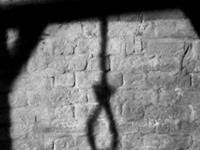 ΤΡΑΓΙΚΟ:  Κρεμάστηκε επειδή τσακώθηκε με την μητέρα της για το ακατάστατο δωμάτιό της