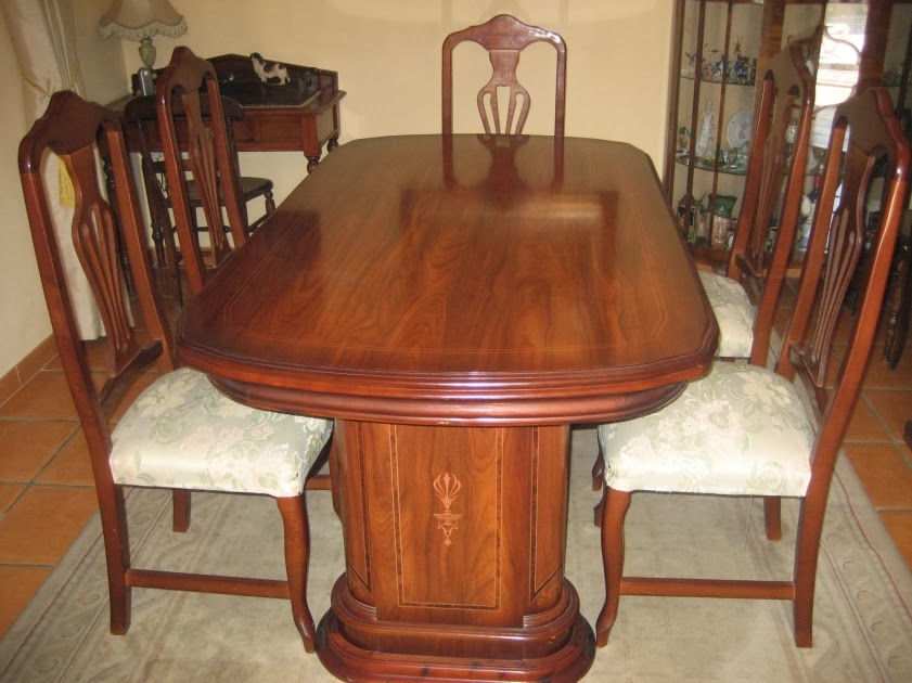 Digame: For Sale - Dining table and 6 chairs