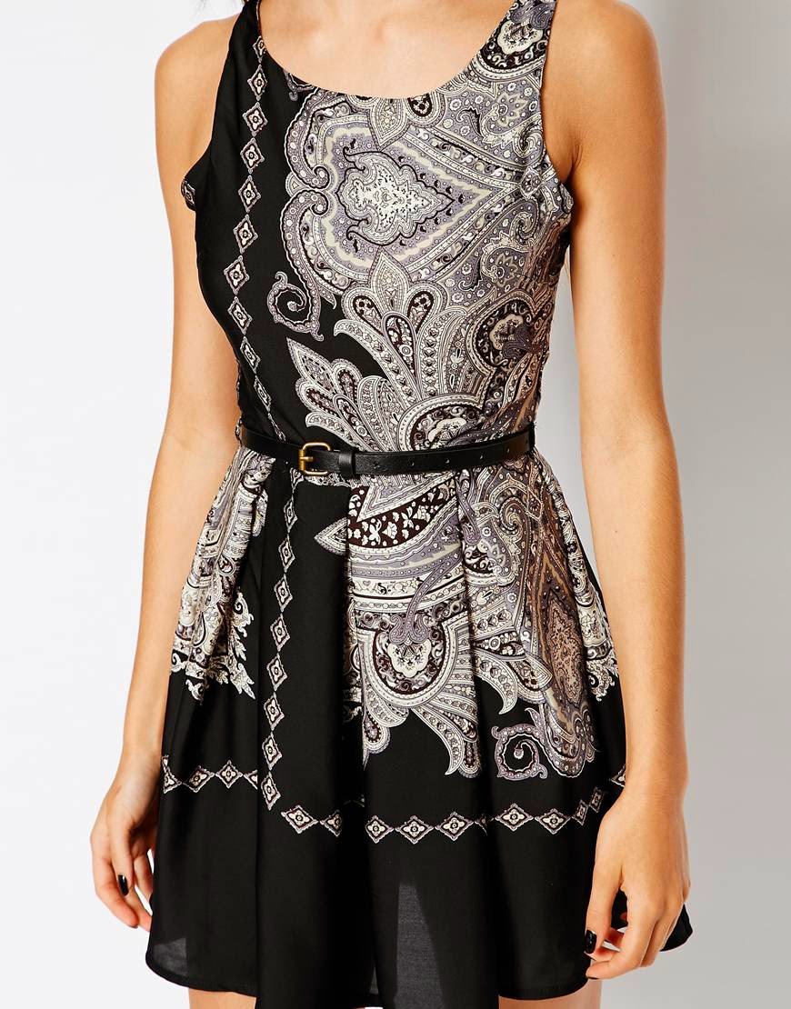 pretties' closet Glamorous Belted Dress in Scarf Print